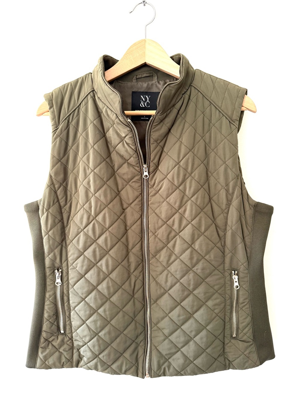 NY&C Olive Green Quilted Vest L Gorpcore Clean Girl Earthy Utility Gilet Cozy